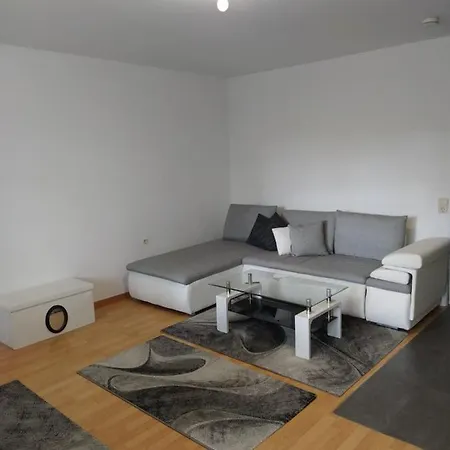 B006 Schoene, Helle Ferienwohnung *